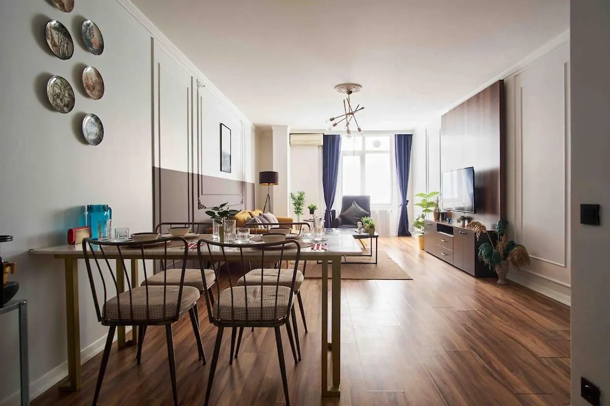 Gorgeous & Luxury Apartment In The Heart Of Sisli! Istanbul